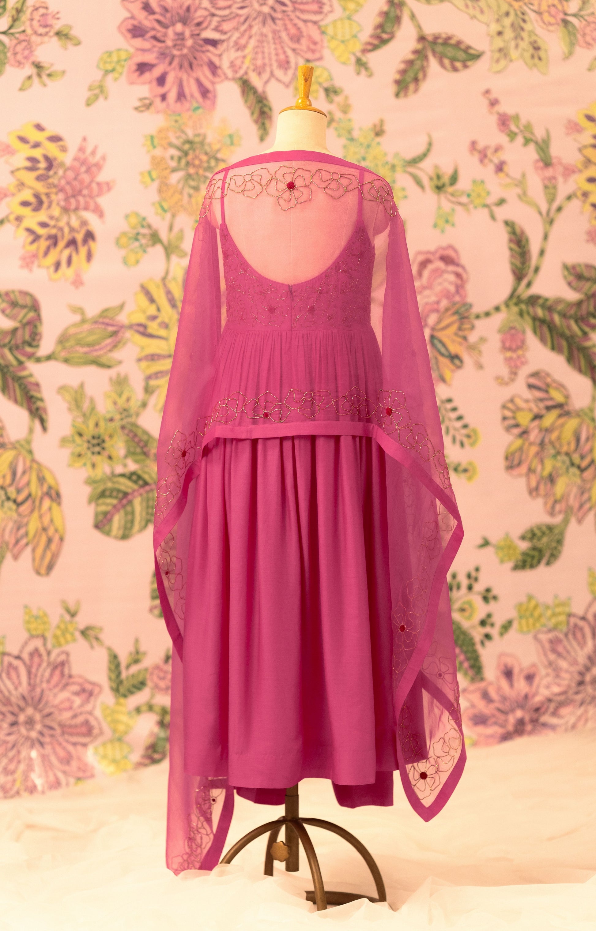 Pink strapped kurta set