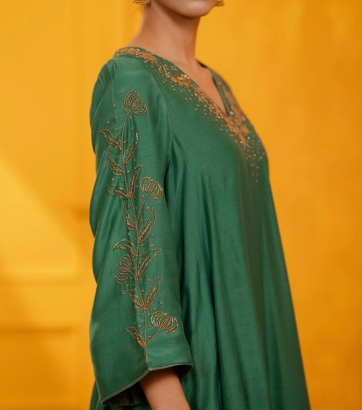 Emerald Green Mul Silk Hand Embroidered Anarkali Suit Set