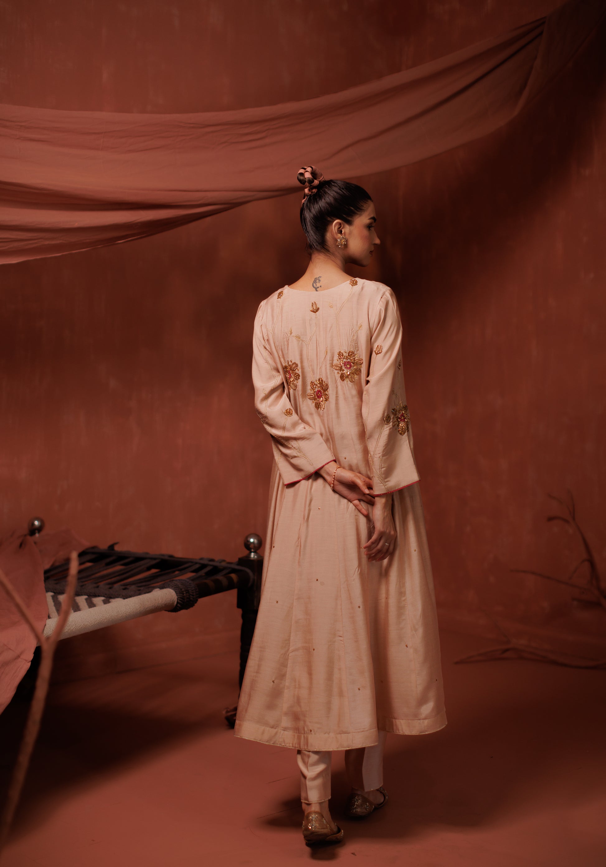 The Gulabi Anarkali Set