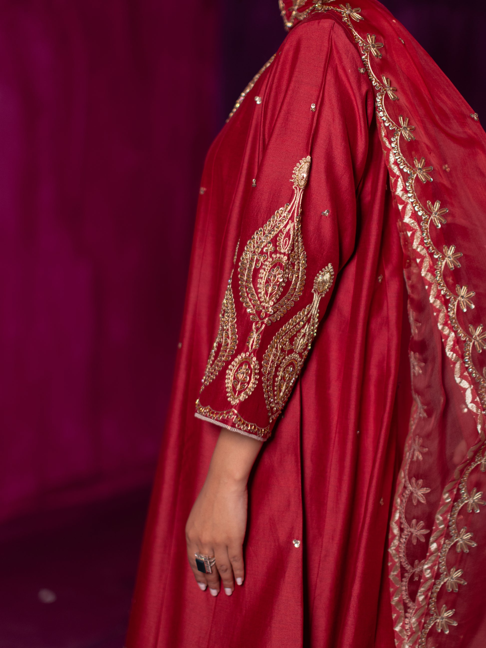 Laal Paan Anarkali Set