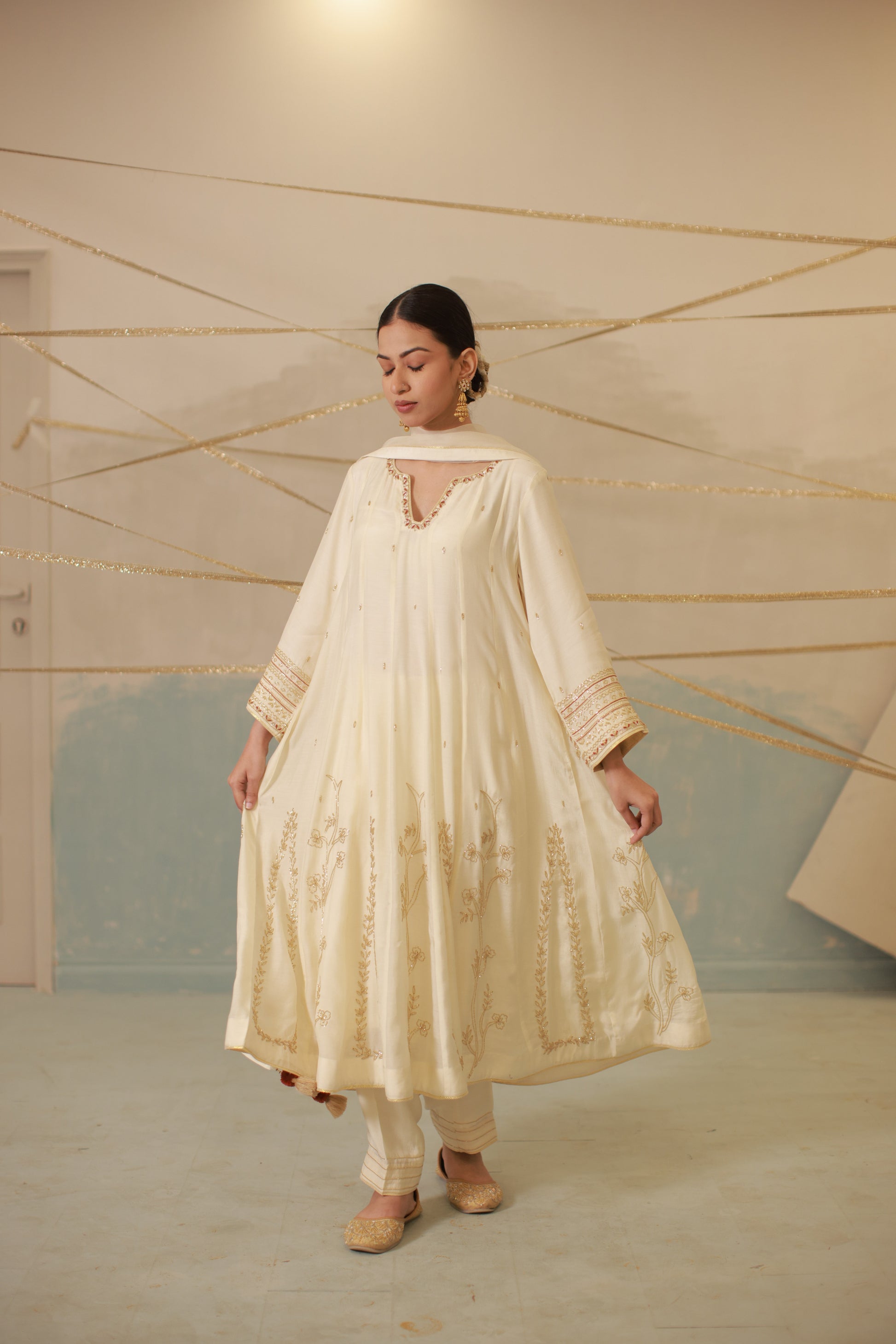 Ivory katdana and zari hand embroidered anarkali suit set