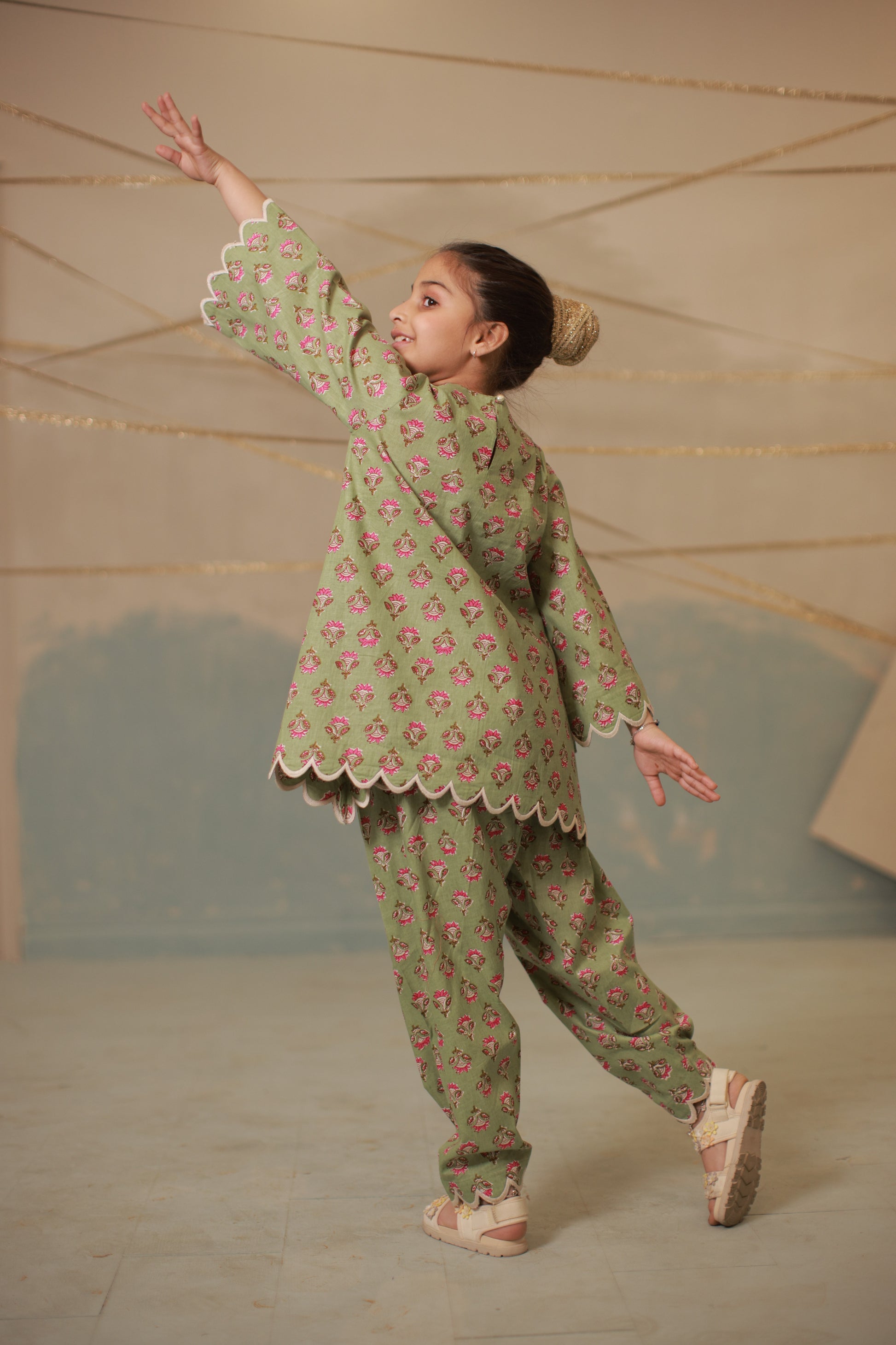 Green cream embroidery co-ord set with scallops for kids