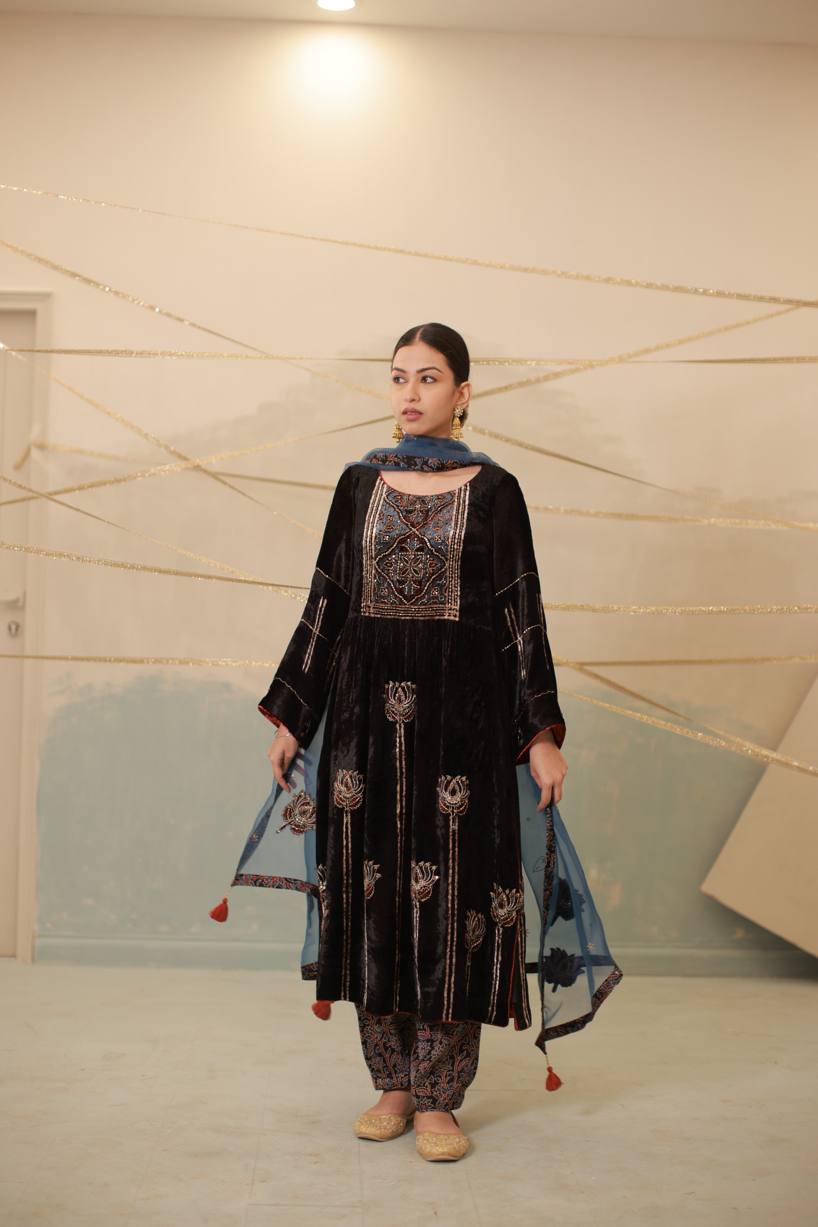 Blue-Black velvet hand embroidered kalidar suit set