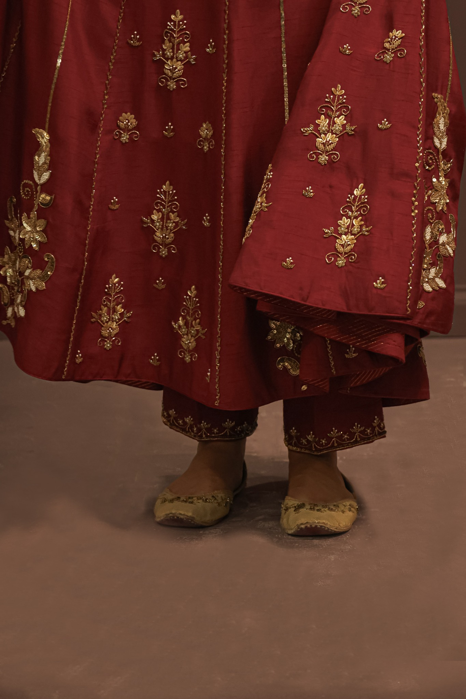 Laal Surkha