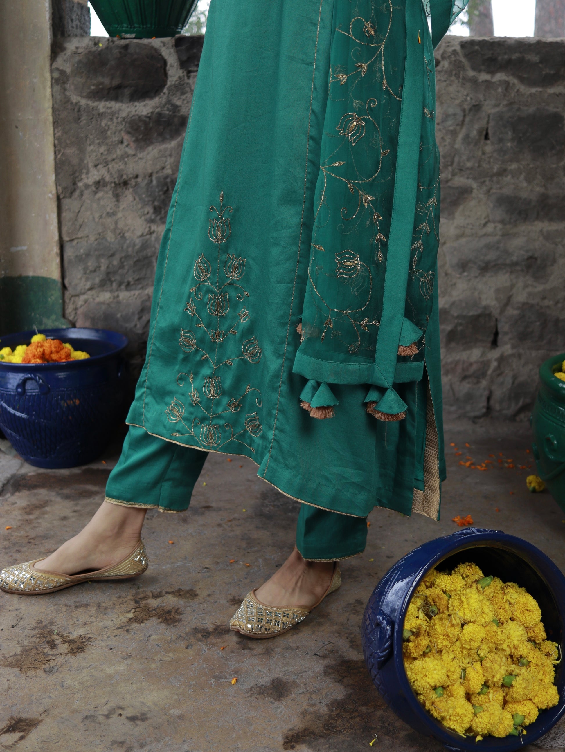 Emerald Green Cotton Silk Hand Embroidered Kalidar Set With Heavy Silk Organza Dupatta