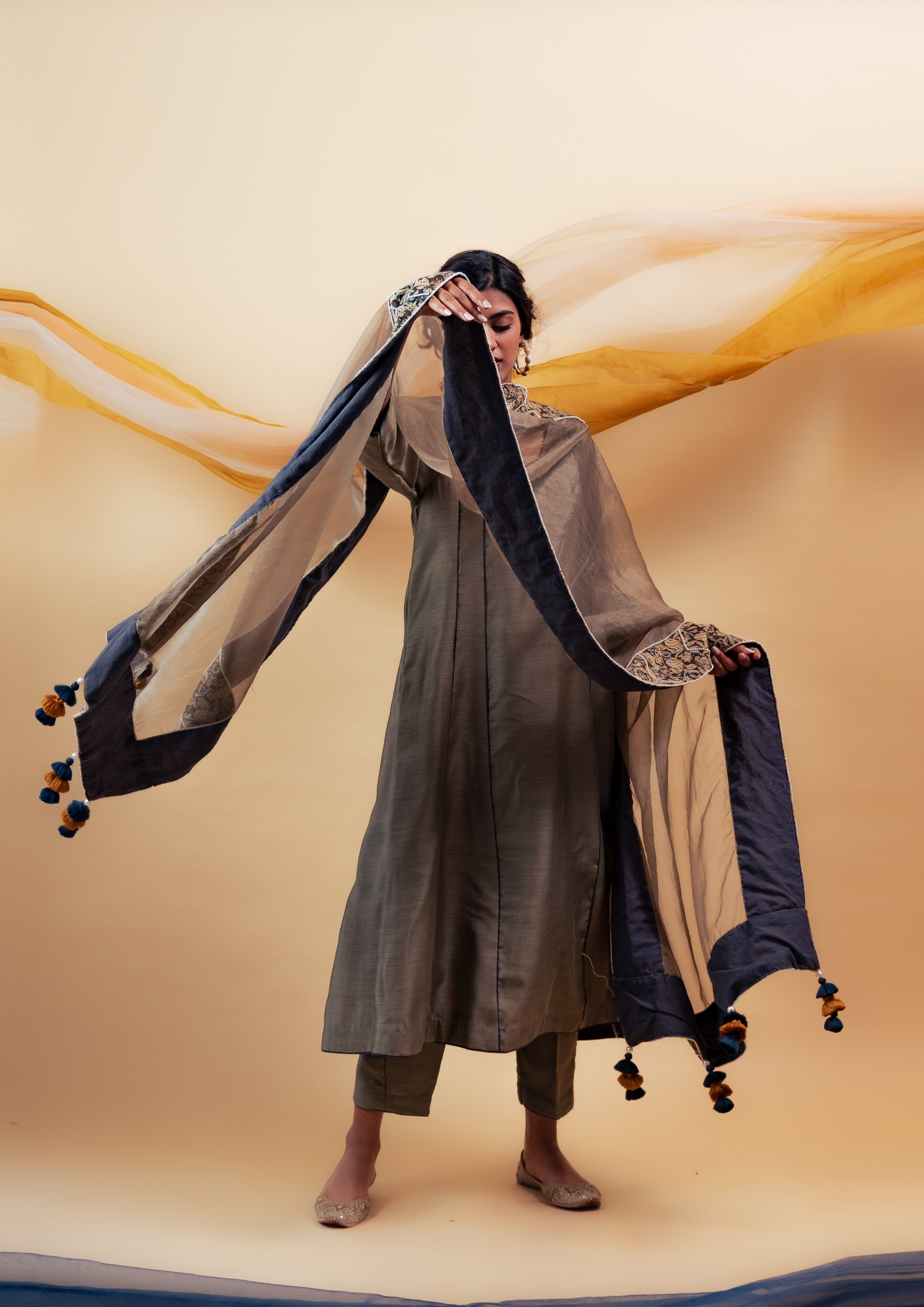 Dark Olive Green Silk Kalidaar Suit Set with Kalamkari Border Organza Dupatta and Silk Pants