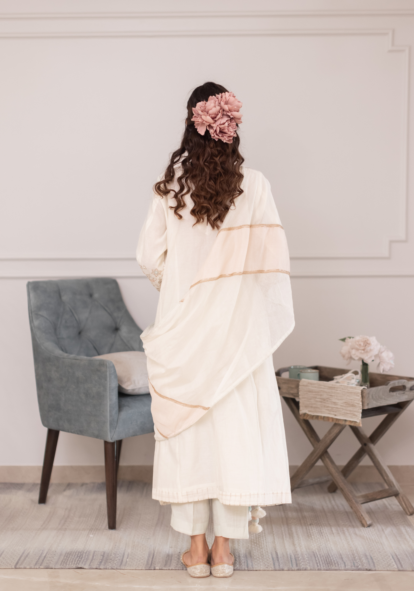 Off White Chanderi Hand Embroidered Kurta with Pants and Dupatta