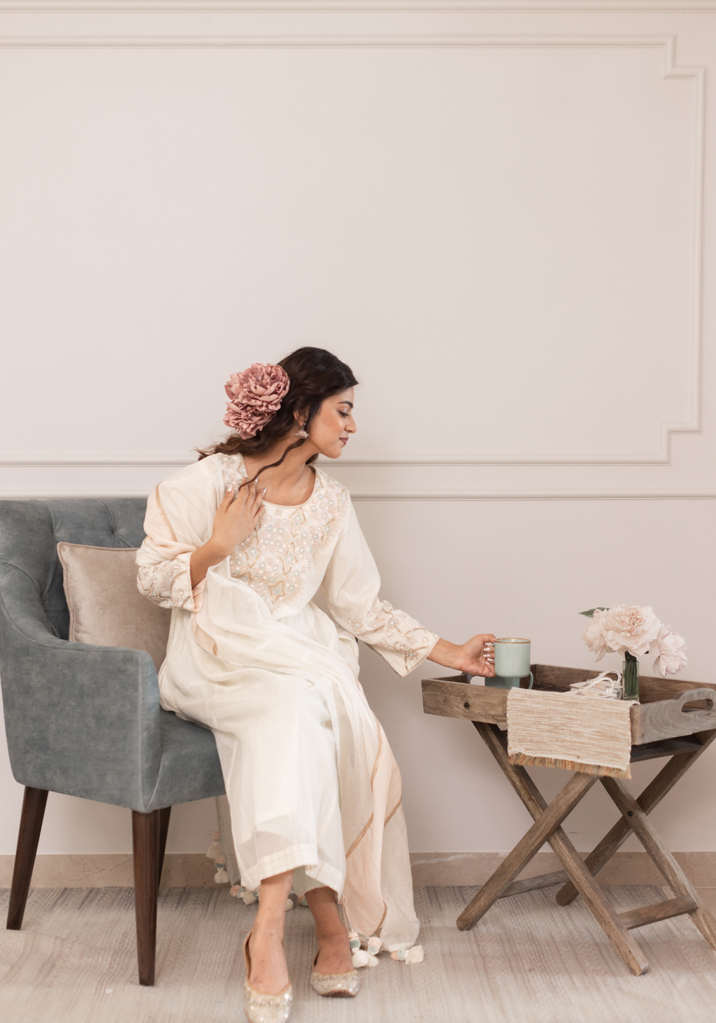 Off White Chanderi Hand Embroidered Kurta with Pants and Dupatta