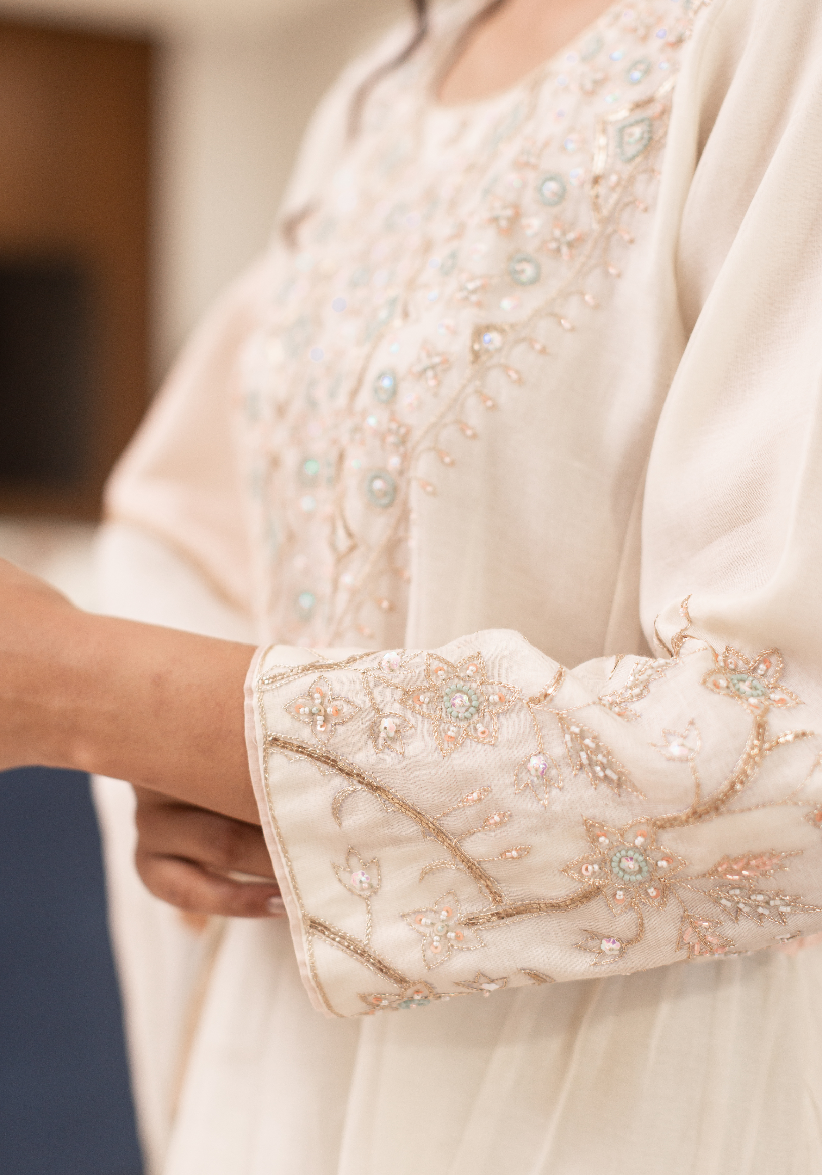 Off White Chanderi Hand Embroidered Kurta with Pants and Dupatta